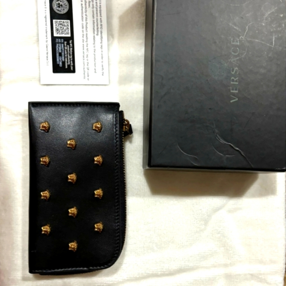 VERSACE Black All Over Medusa Stud Zip Card Holder Wallet - Picture 6 of 11